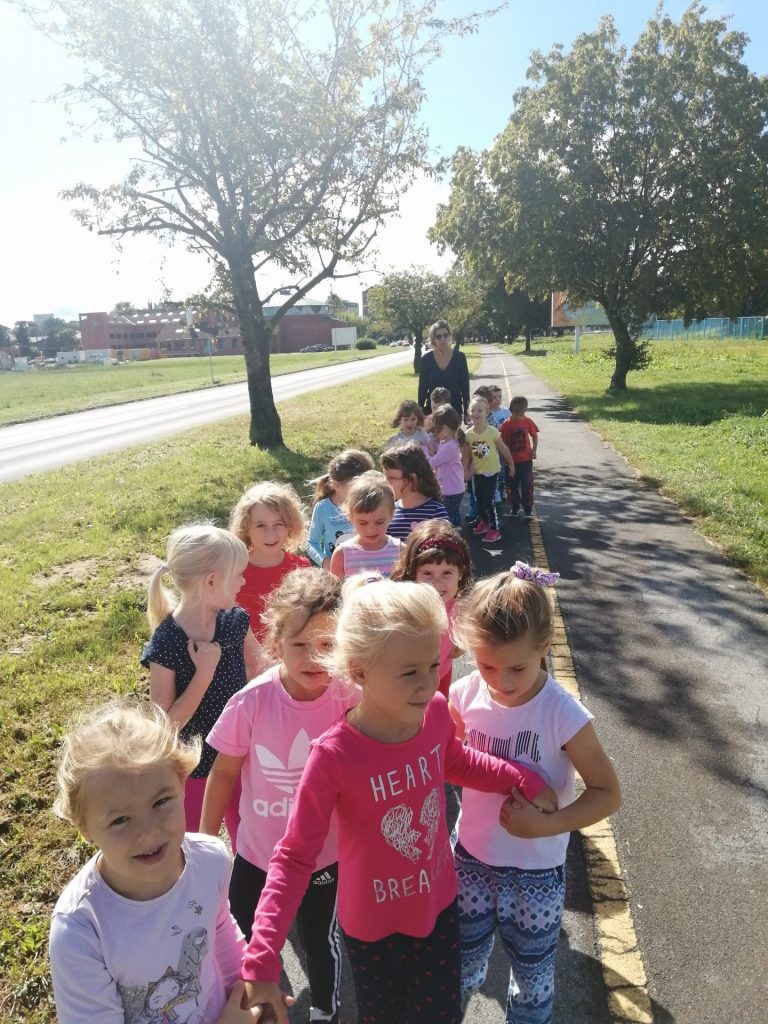 “Mrvice” u šetnji