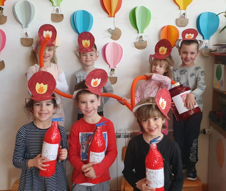 VATROGASCI U SKUPINI “TOČKICE”