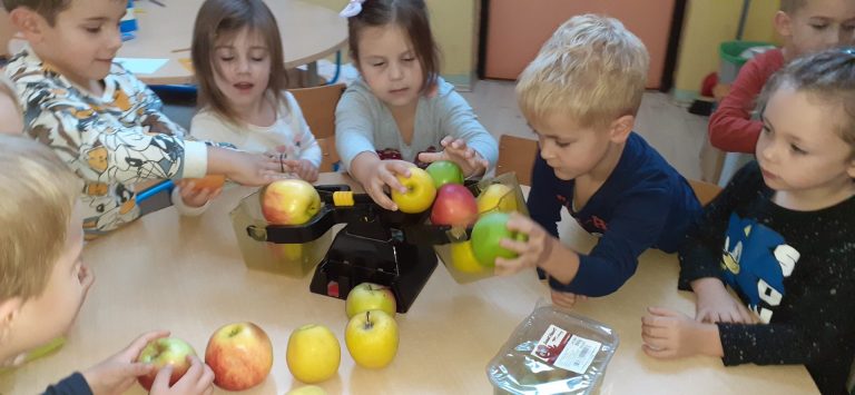 Spretne ručice u Točkicama