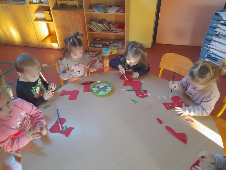 Poticanje samostalnosti kod djece mješovite jasličke skupine “Zečići”