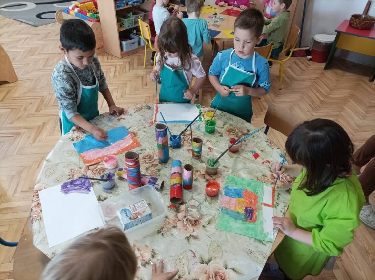 Mravići dočekuju nove prijatelje !