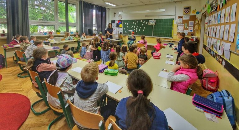 Posjet VI. b skupine “Zmajčeki” III. osnovnoj školi