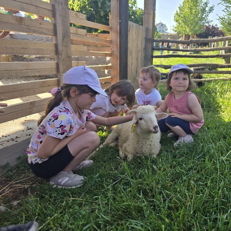 Izlet skupine “Točkice” u “Svijet prirode”