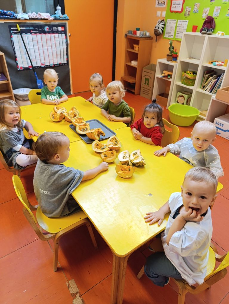 Aktivnosti u III. b jasličkoj skupini “Zebrice”